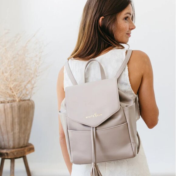 Convertible backpack with 10 pockets! (Brand new, never used) - Picture 9 of 16